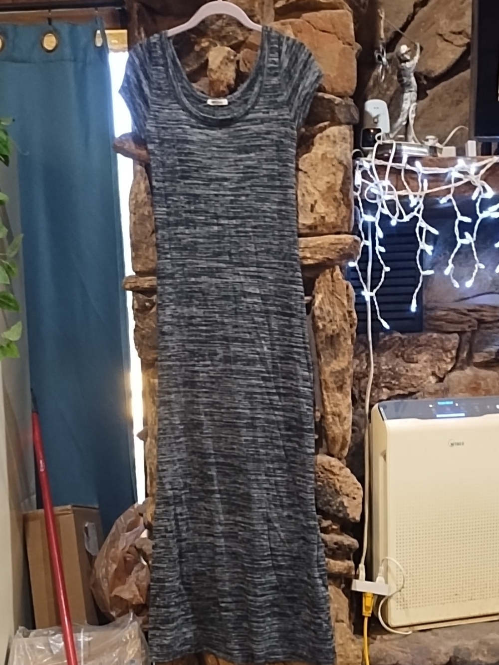 tea n rose Heathered Grey Scoop Neck Maxi Dress